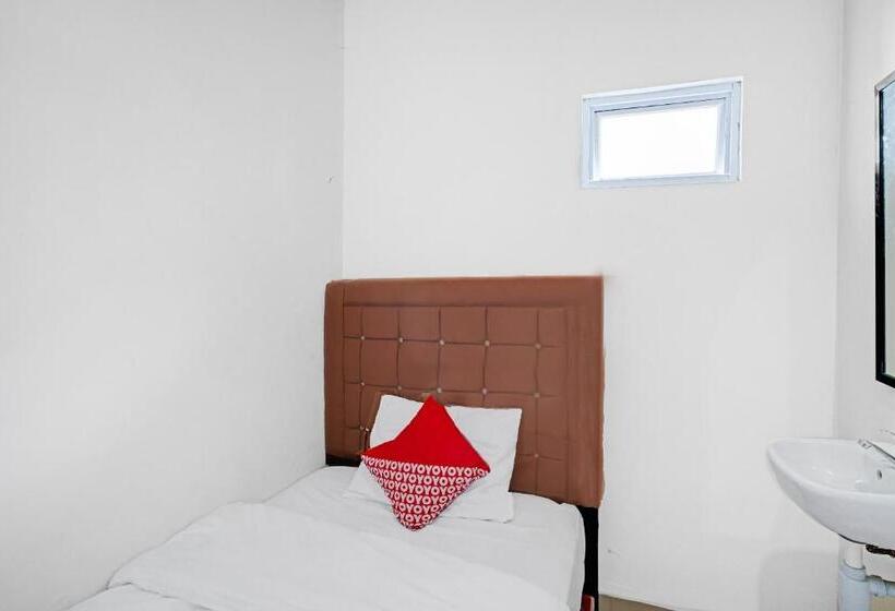 فندق Reddoorz At Jalan Stm Medan 2