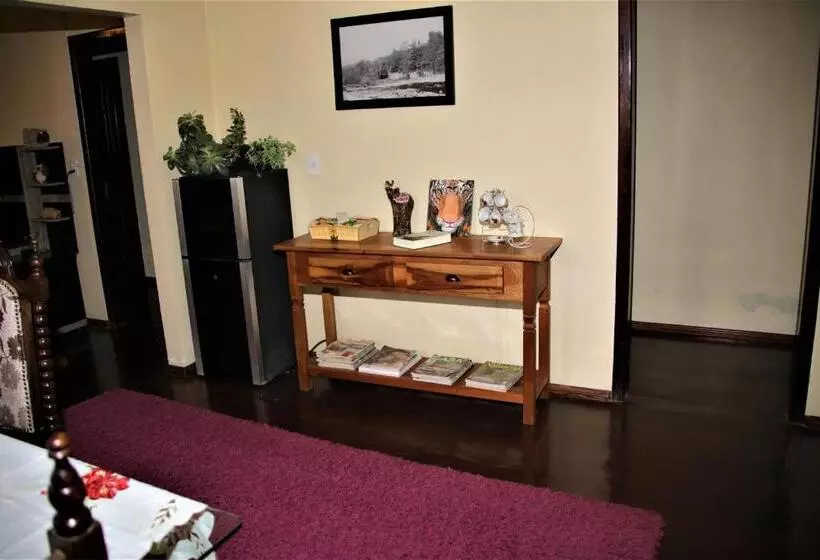 Majatalo Pousada Kaluana