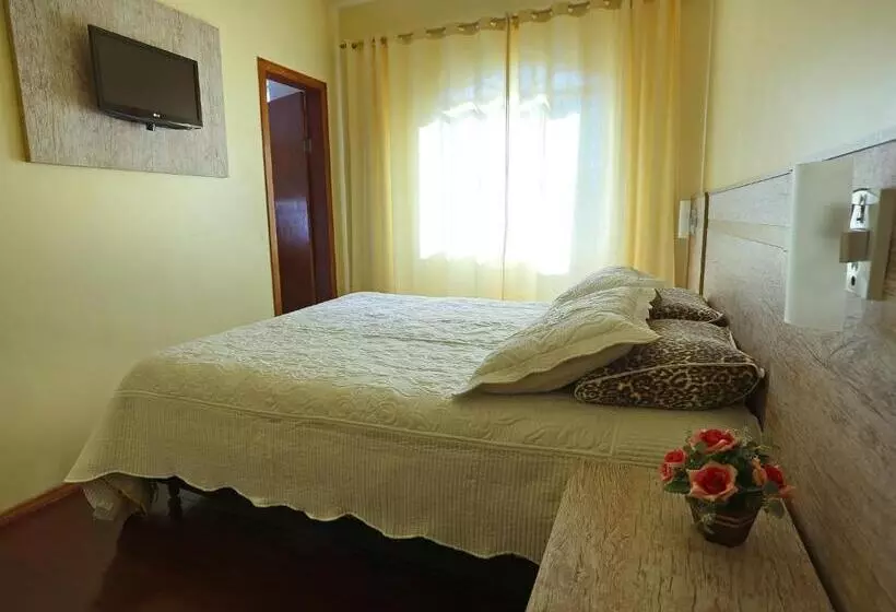 Majatalo Pousada Kaluana