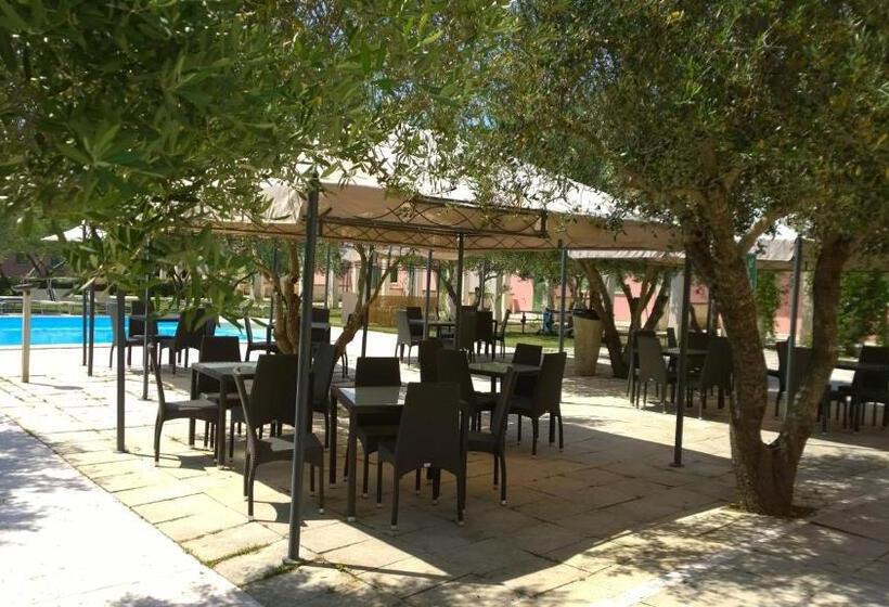 אתר נופש Family Village Otranto