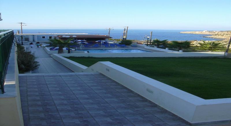 Camari Garden Hotel Apartments