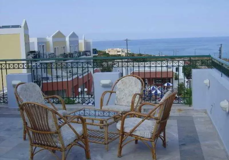 Camari Garden Hotel Apartments