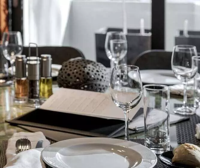 酒店 Blazer Suites