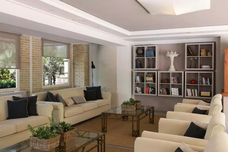 酒店 Blazer Suites