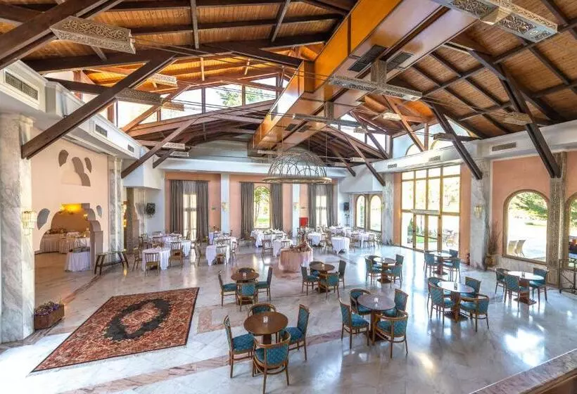 Отель Byzantino