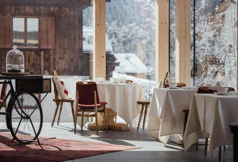 Отель Chalet Corso