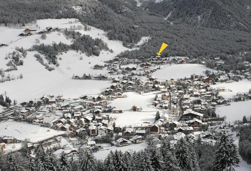 Отель Chalet Corso