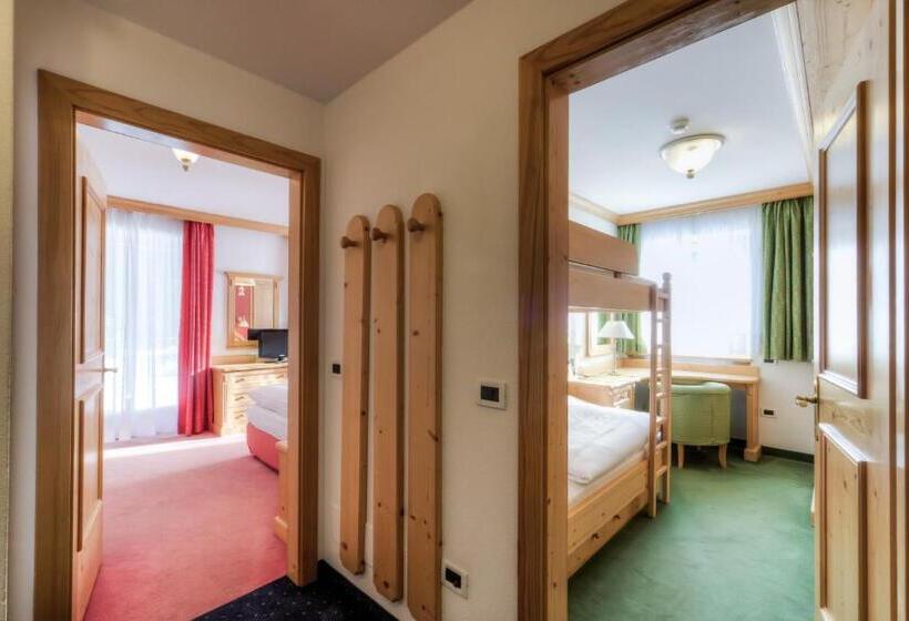 Отель Chalet Corso