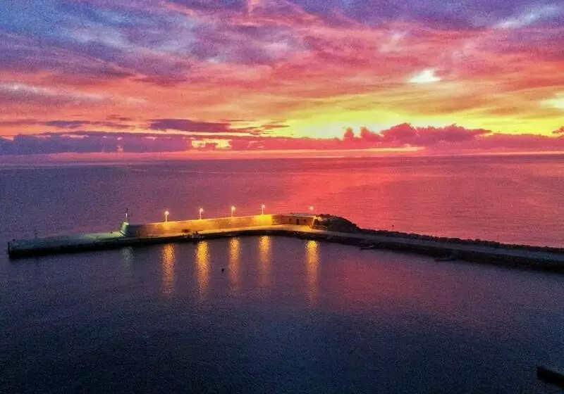 هتل Dorana Studios