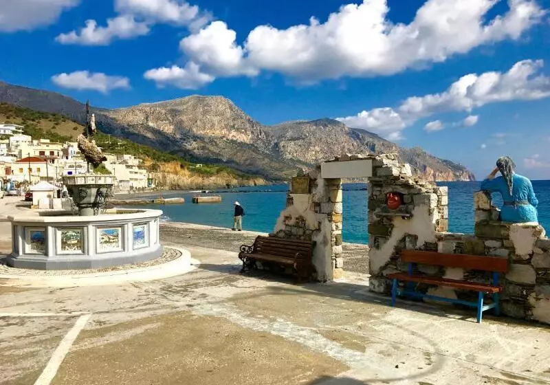 هتل Dorana Studios