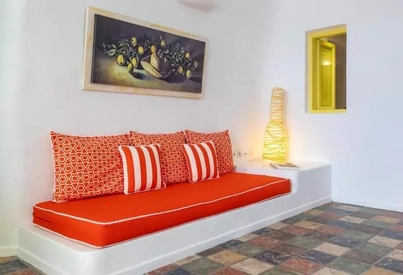 Отель Dreams Luxury Suites