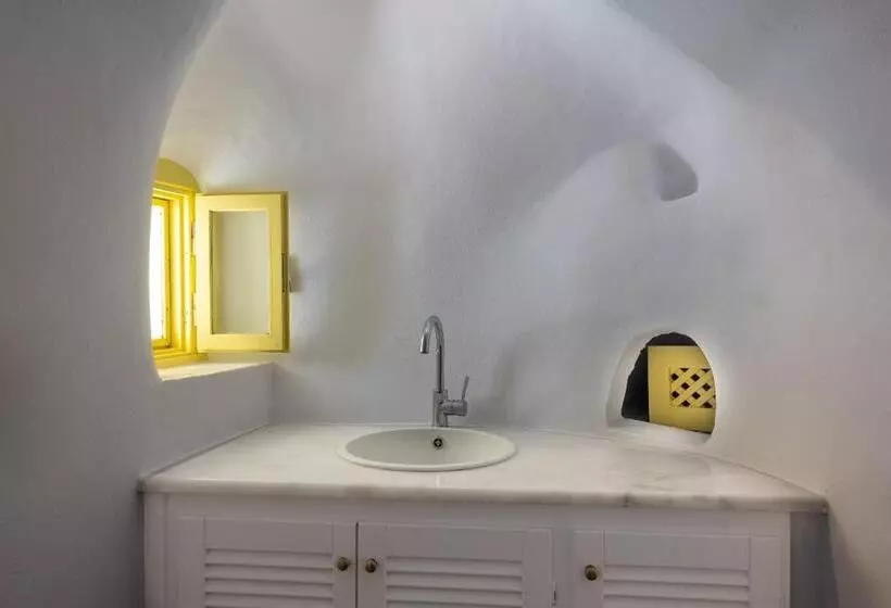 Отель Dreams Luxury Suites