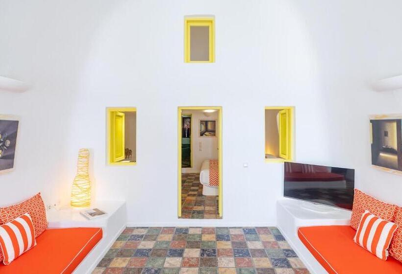 Отель Dreams Luxury Suites