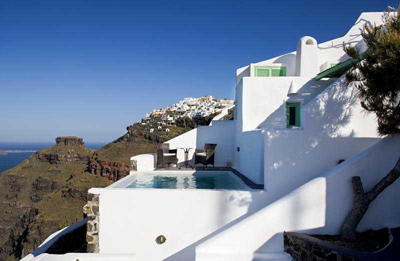 Отель Dreams Luxury Suites