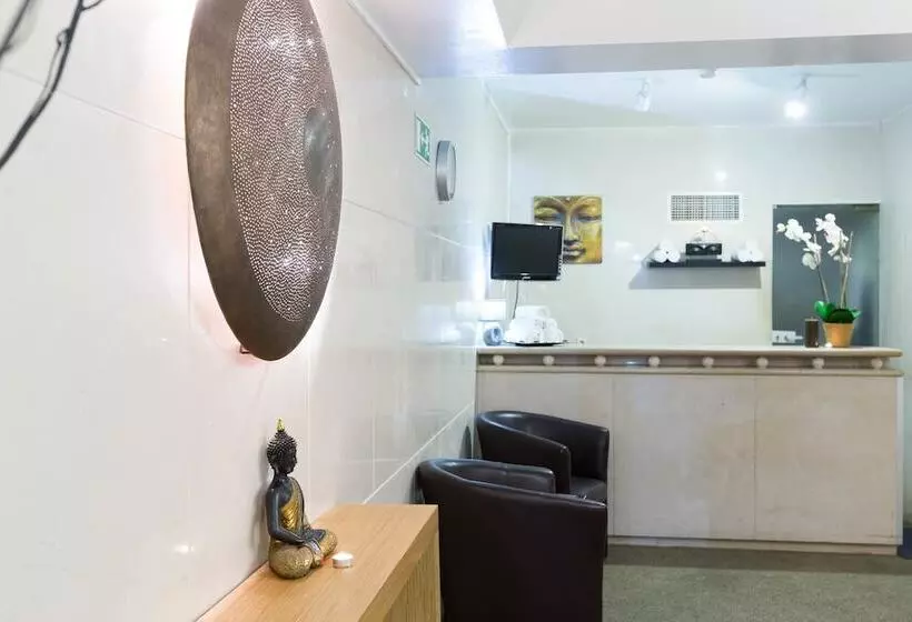 هتل Grand Muthu Oura View Beach Club