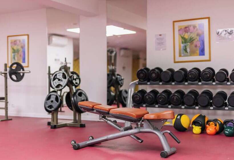 هتل Grand Muthu Oura View Beach Club