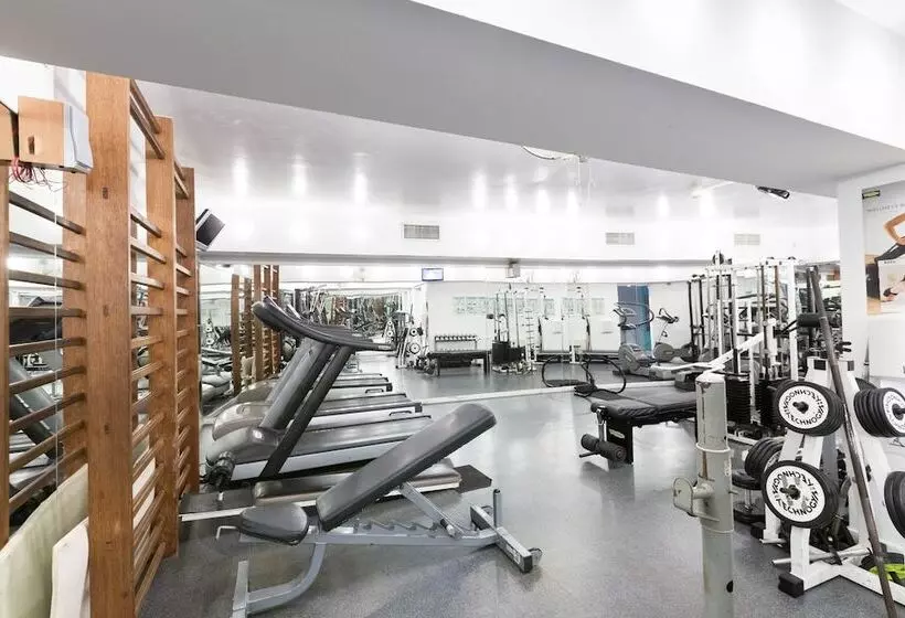 هتل Grand Muthu Oura View Beach Club