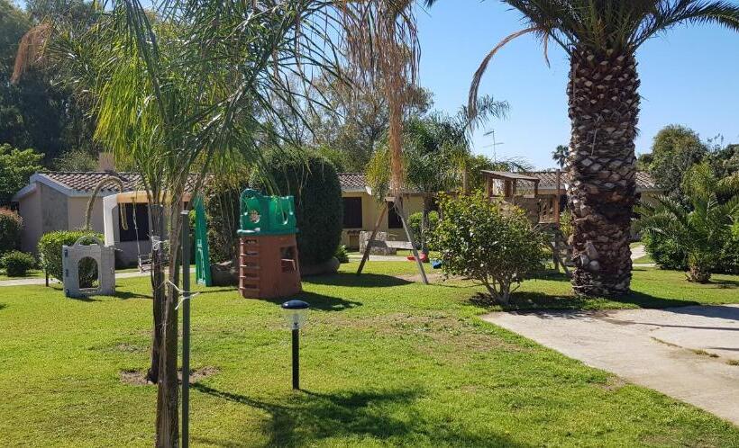 فندق Green Village Resort