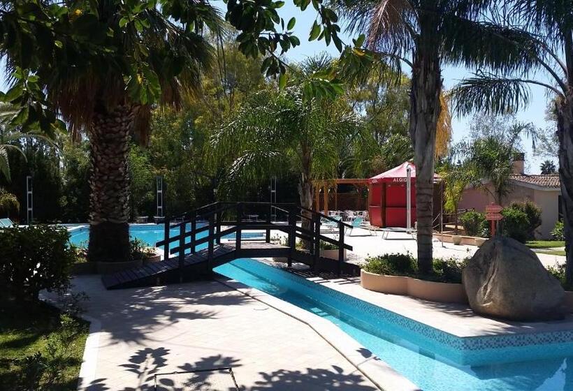 فندق Green Village Resort