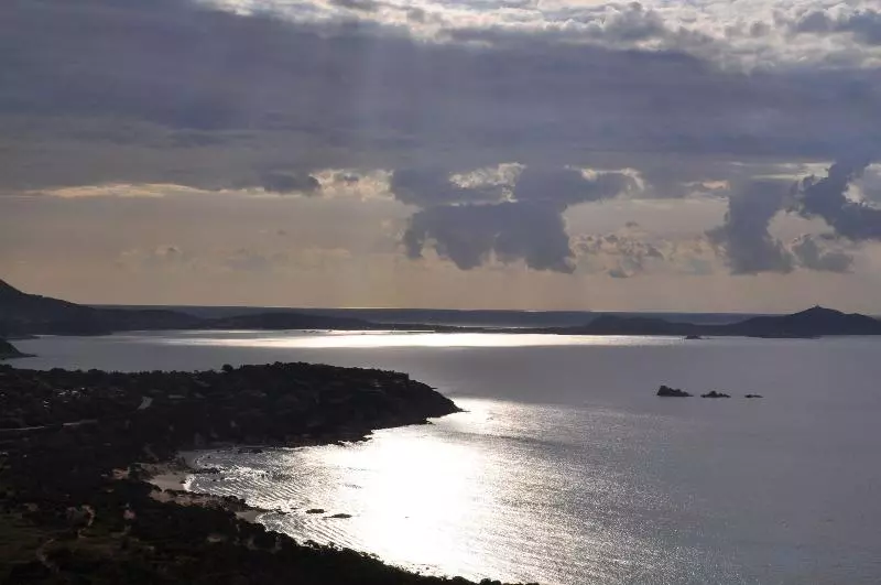 בית מלון כפרי Green Village Resort