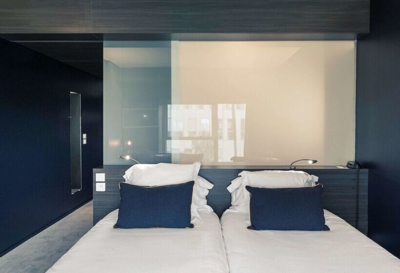 Отель Hôtel Mercure Nantes Ouest Saint Herblain Zenith