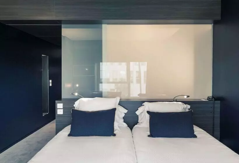 Отель Hôtel Mercure Nantes Ouest Saint Herblain Zenith