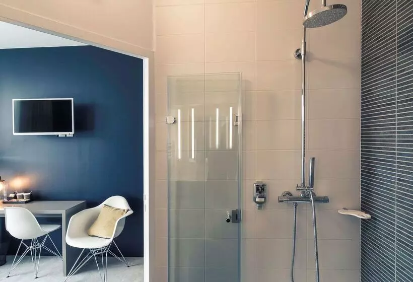 Отель Hôtel Mercure Nantes Ouest Saint Herblain Zenith