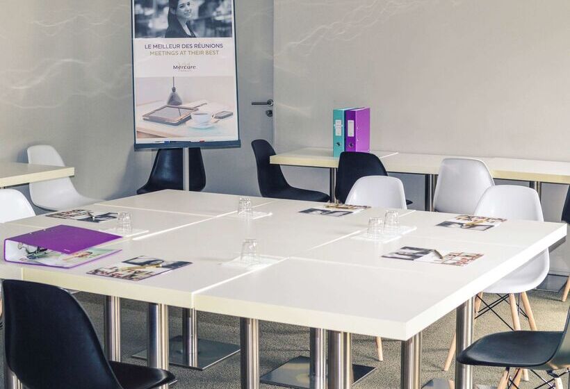 Отель Hôtel Mercure Nantes Ouest Saint Herblain Zenith