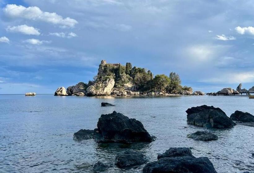 فندق Isola Bella