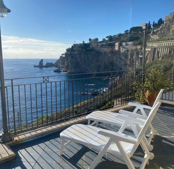 فندق Isola Bella