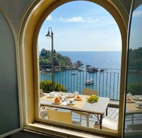 Отель Isola Bella