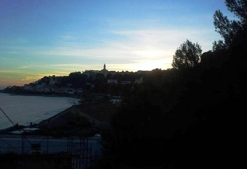 ホテル Jean Marie