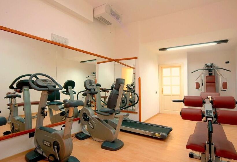 Отель Parco Dei Principi Resort & Spa