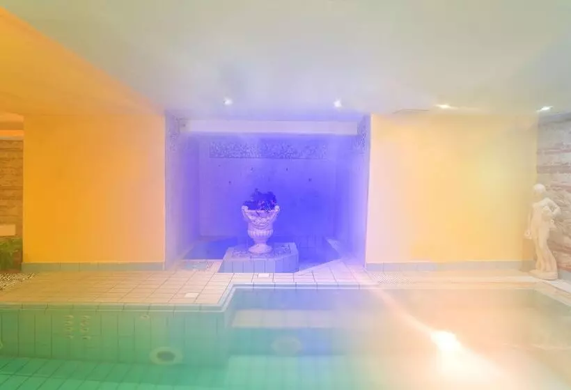 فندق Parco Dei Principi Resort & Spa