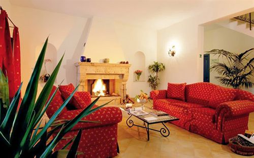 בית מלון כפרי Relais Angimbè