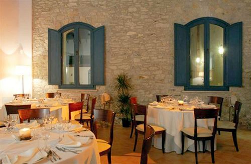 בית מלון כפרי Relais Angimbè