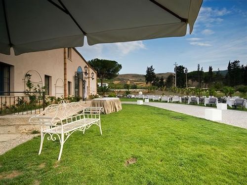 בית מלון כפרי Relais Angimbè