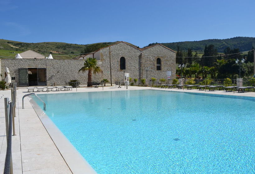 בית מלון כפרי Relais Angimbè