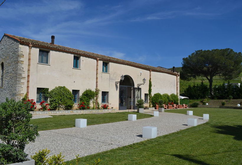 בית מלון כפרי Relais Angimbè