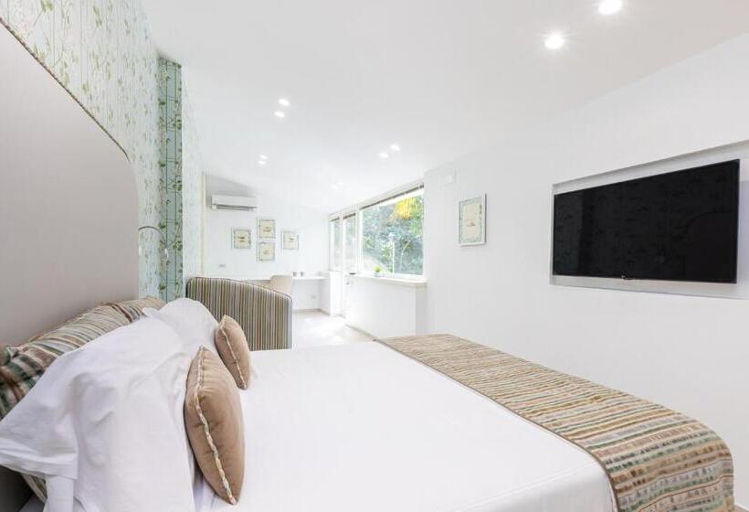 فندق Relais Villa Savarese