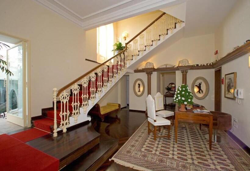 فندق Relais Villa Savarese