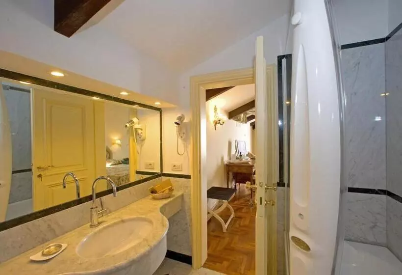 Отель Relais Villa Savarese