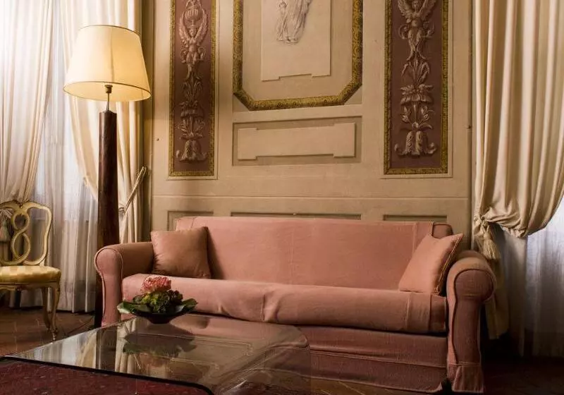 Hotelli Residenza D Epoca Palazzo Galletti