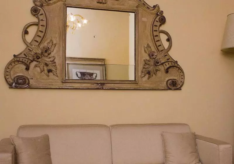 Hotelli Residenza D Epoca Palazzo Galletti