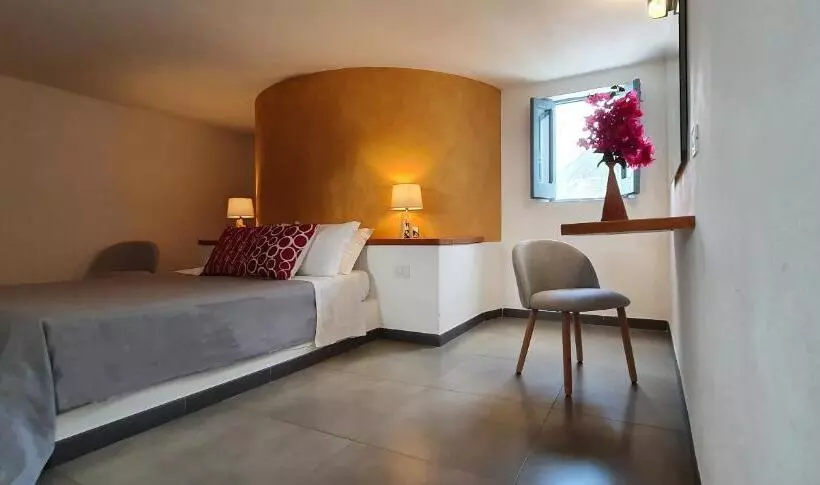 Отель Santa Isabel