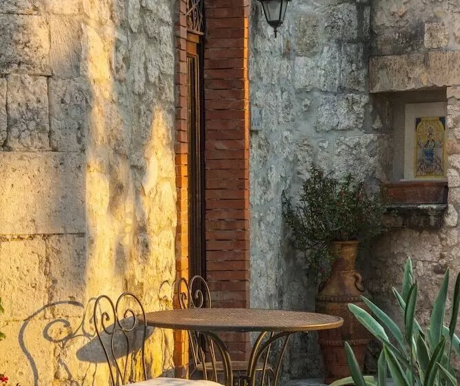 Szálloda Villa Dei Papiri Fonte Ciane