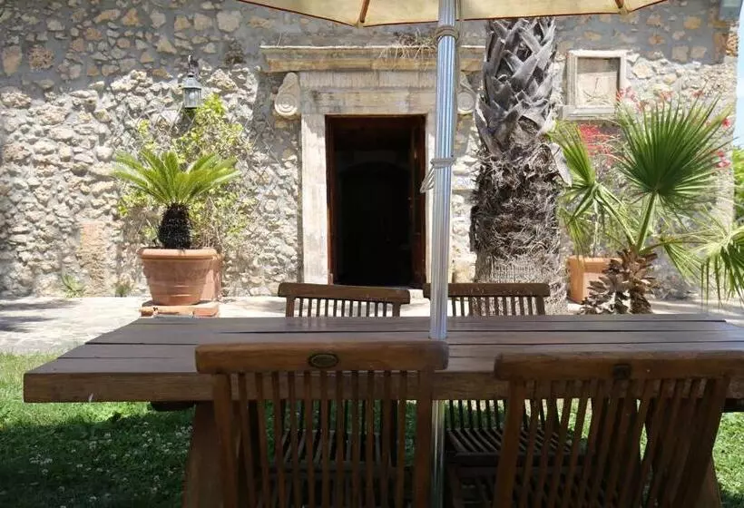 Szálloda Villa Dei Papiri Fonte Ciane