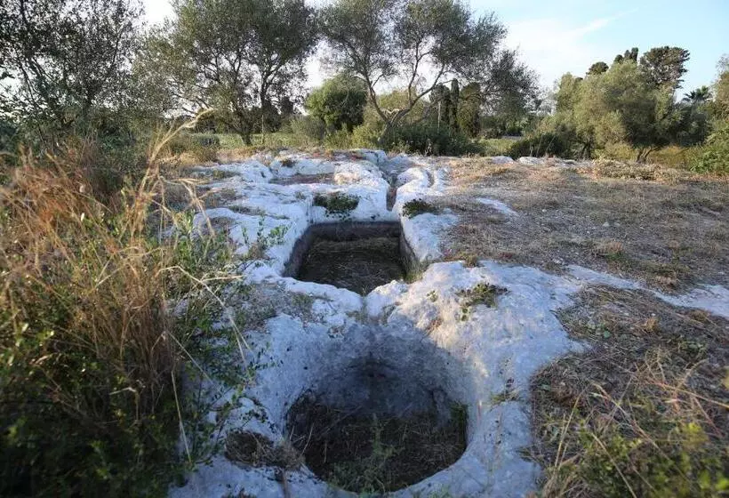 Szálloda Villa Dei Papiri Fonte Ciane