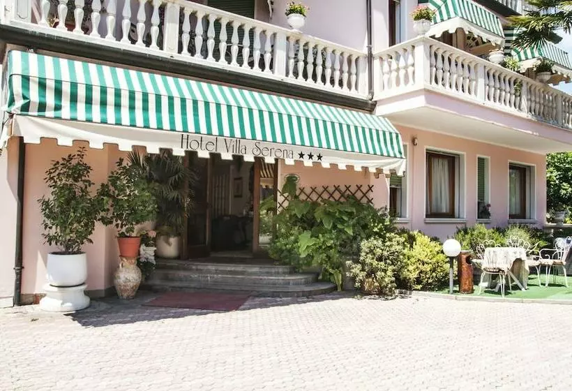 בית מלון כפרי Villa Serena