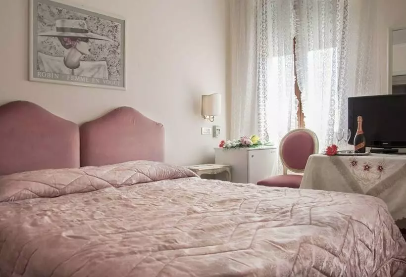 בית מלון כפרי Villa Serena